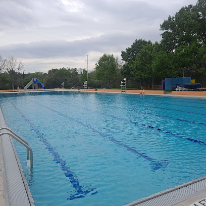 Heights Pool