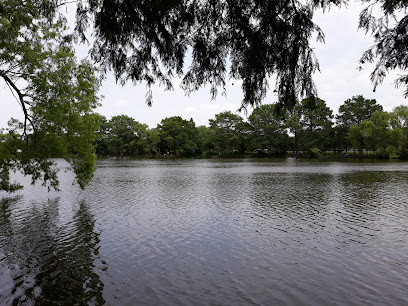 Lions Park Lake