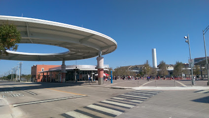 VIA Centro Plaza