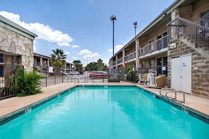 Motel 6 San Antonio, TX - Northwest Medical Center