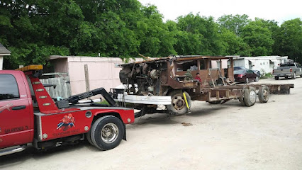 Piyos Towing