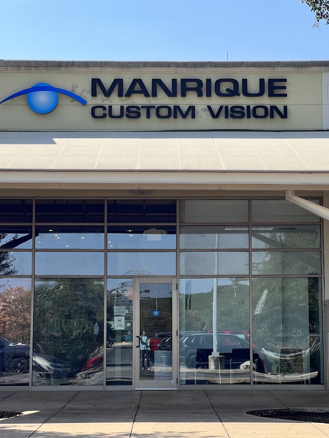 Manrique Custom Vision Center, San Antonio